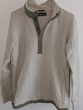 Cream Textured Pullover Sweater with Olive Trim